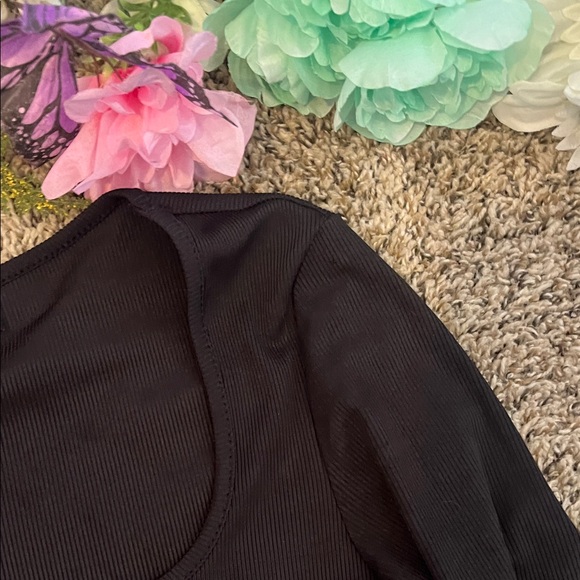 Black Long Sleeve Romper - Picture 8 of 10